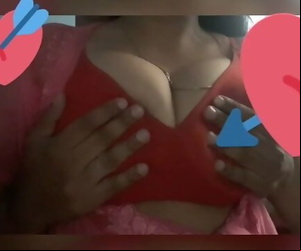 Desi yenge büyük Boobs